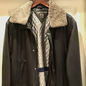 Men’s Large Tommy Hilfiger Leather Jacket
